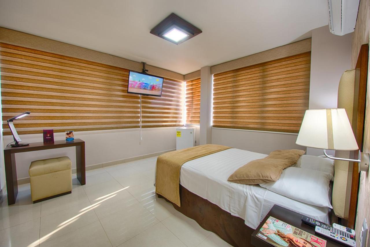 מצ'אלה Hotel Veuxor מראה חיצוני תמונה